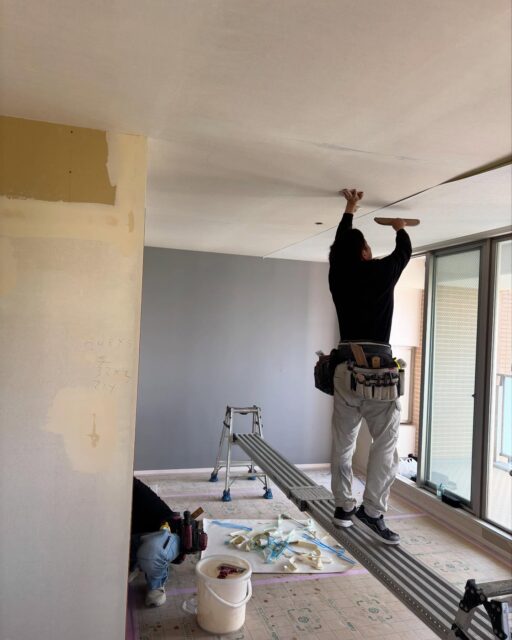 ありがとうございます！
N様邸クロス工事させて頂きました😆
ちょっとしたクロス工事だけでも承ります！